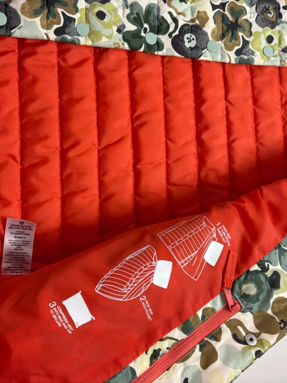 Free Assembly Packable vest with Quilted Panels Sz 10/12 Youth